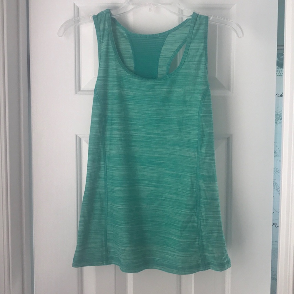 Danskin Now workout tank